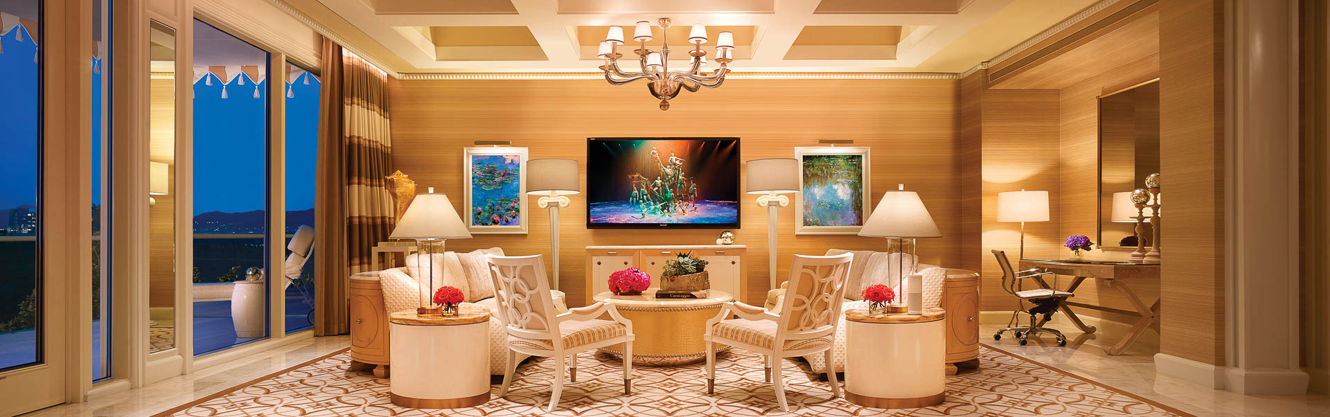 The Wynn Hotel La Reve Las Vegas Usa Sunstone Mining